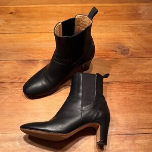 Black Heeled Boots Pomme d’Or cuir véritable